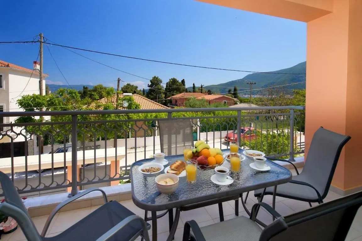 K For Kefalonia Каравомилос 0*,
